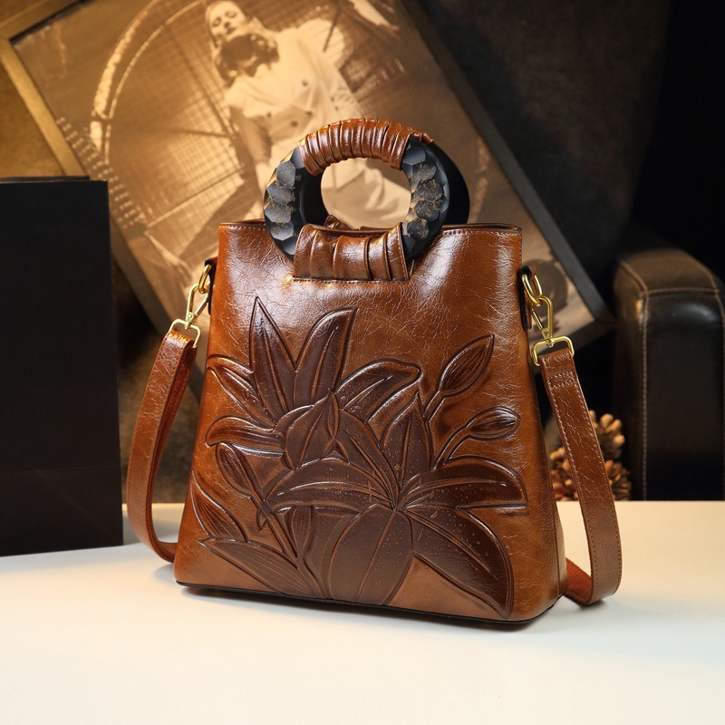 New Ethnic Fashion - Borsa Donna in Pelle Stile Etnico