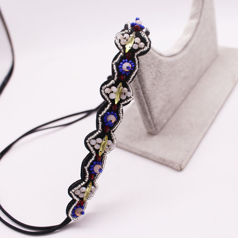 Nuovo Etnico Perle di Metallo  - New Ethnic Fashion recensione e prezzo